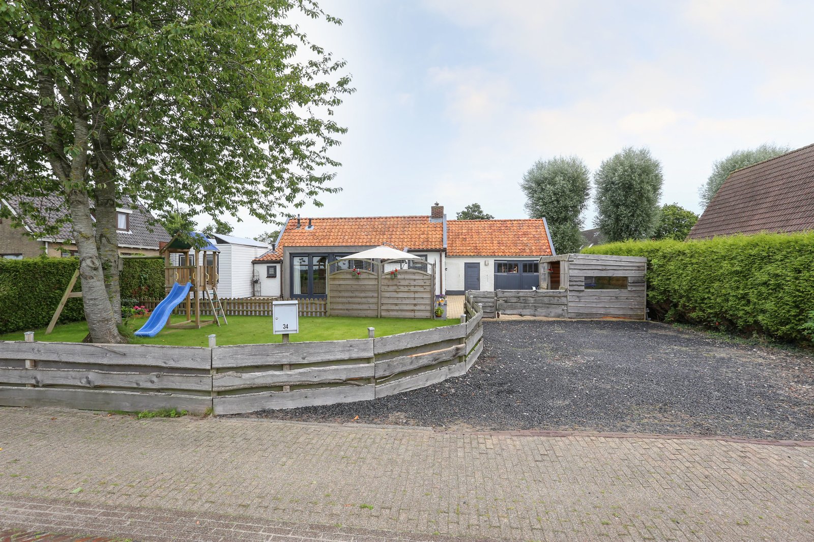 De Finnen 34 Feanwalden